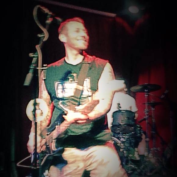 Meet your Posher, Kevin - Picture 1 of 1